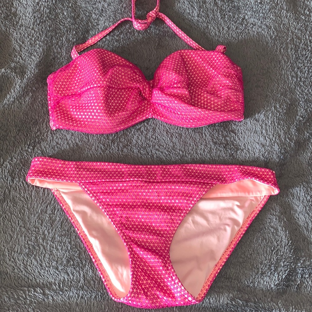 Victoria’s Secret Bikini ‼️NEVER WORN‼️